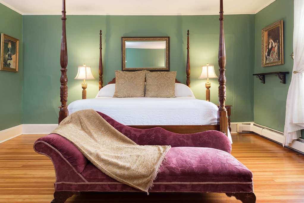Seven Hills Inn Ленокс Номер фото