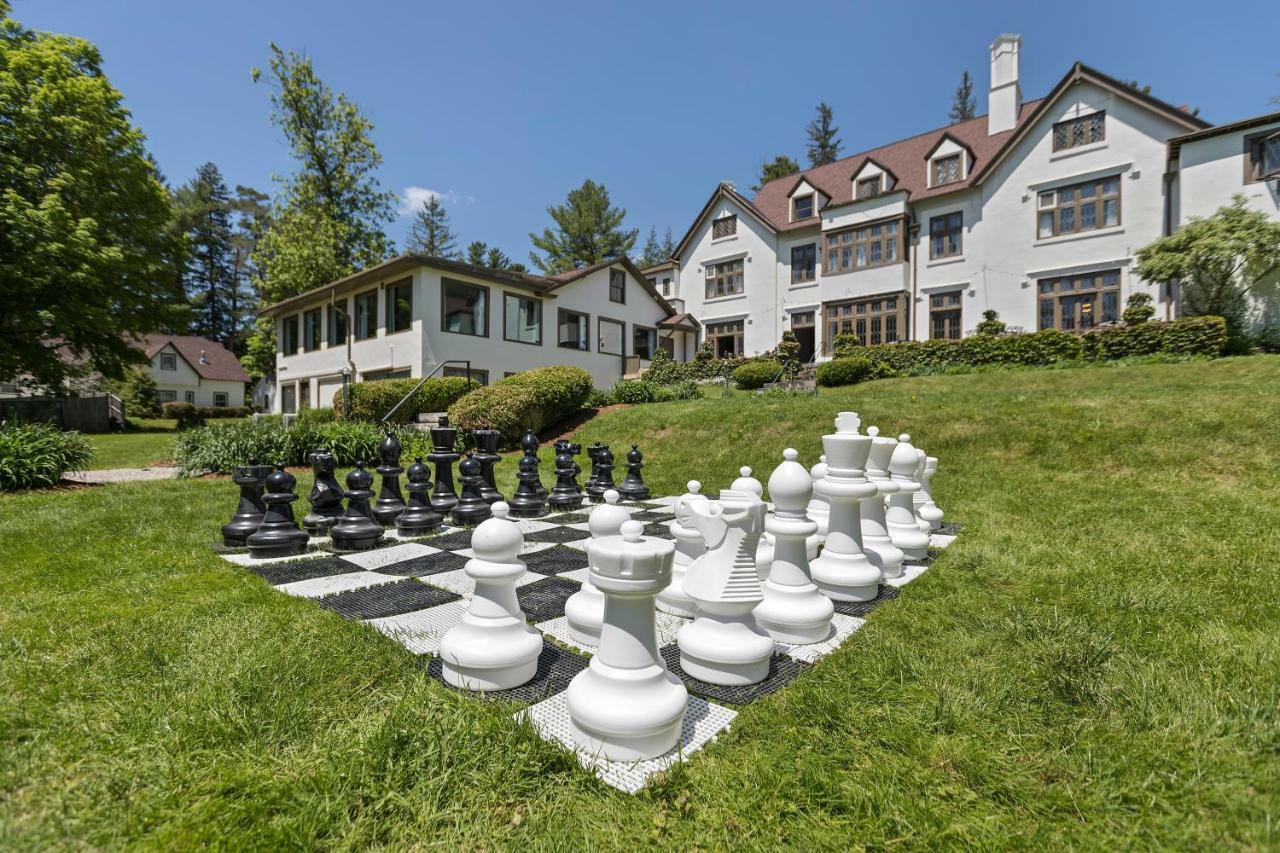 Seven Hills Inn Ленокс Екстер'єр фото